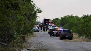 Hallados al menos 40 migrantes muertos en un tráiler en San Antonio