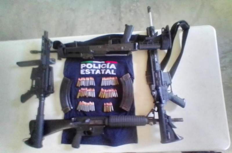 Otro golpe de la Policía Estatal: incauta armas de alto poder en Jicaltepec
