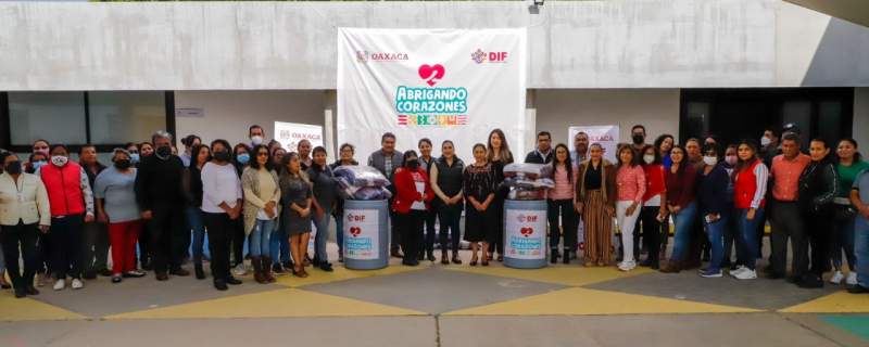 Agradece Irma Bolaños positiva respuesta a la campaña “Abrigando Corazones”