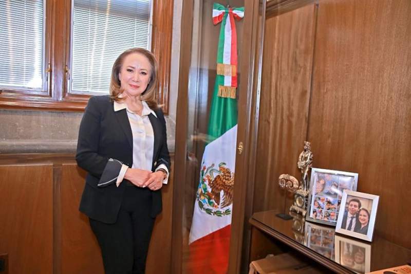 Confirma UNAM plagio de tesis de Ministra Yasmín Esquivel