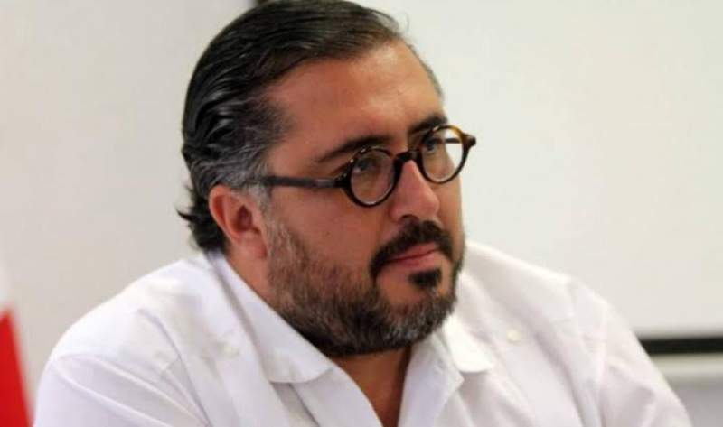 Presenta Arturo Peimbert su renuncia al cargo de fiscal