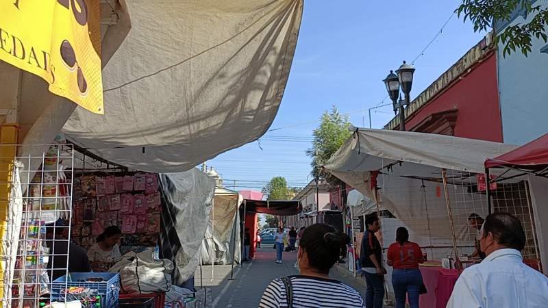 Se vuelve a llenar la ciudad de Oaxaca de puestos ambulantes