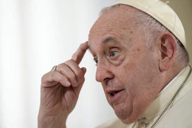 Papa Francisco no participará en Viacrucis en Coliseo