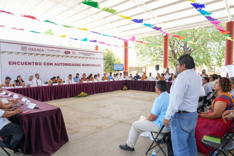 Trabaja Gobierno de Oaxaca para atraer inversión a la región del Istmo: Salomón Jara