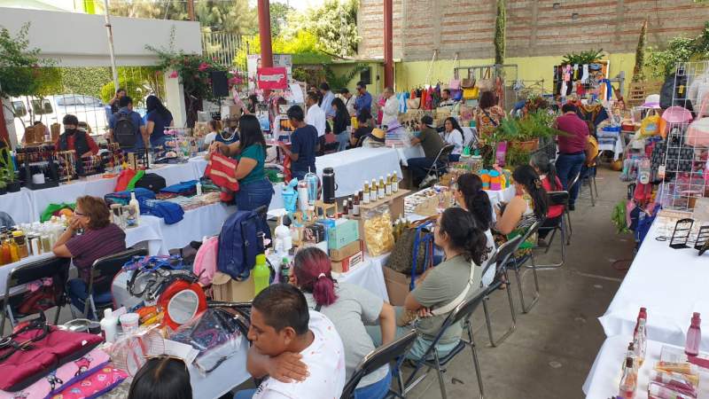 Exitosa Expo Emprendedores realiza Colectivo Regional Oaxaca