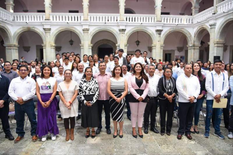 La suma institucional, social, académica y legislativa, indispensable para construir un frente común contra adicciones Congreso de Oaxaca.