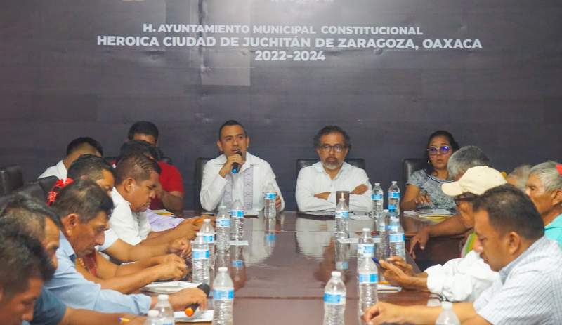 Instala Delegado de la SEGOB mesa de paz con comunidades de la región huave y de atención a demanda histórica del pueblo de Santa María del Mar Oaxaca