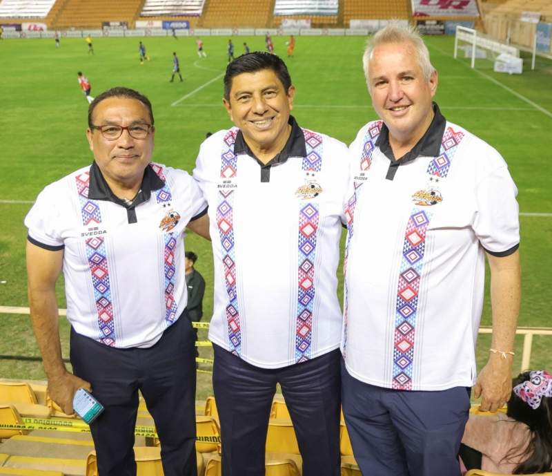 Muestra Salomón Jara apoyo a los Alebrijes de Oaxaca de cara al Torneo Apertura 2023