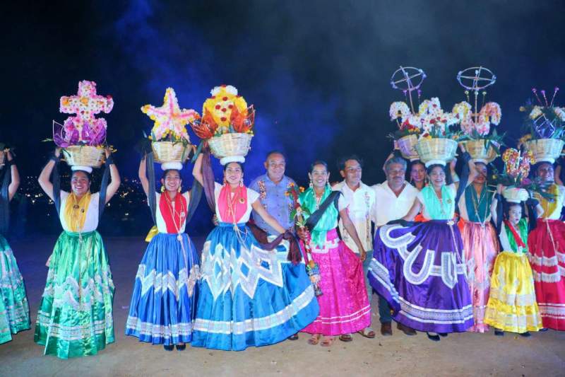 Rotundo éxito en el primer fin de semana de Guelaguetza en Xoxo