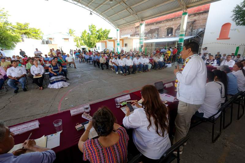 Impulsa Gobierno estatal desarrollo social en Mixtequilla